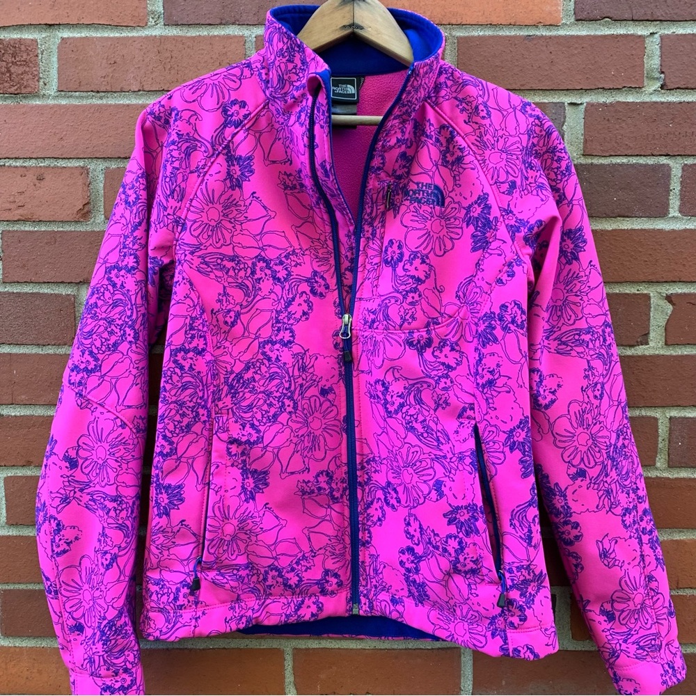 Ladies North Face pink and blue floral zip up fleece lined jacket- S